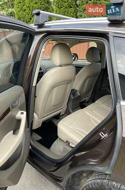 Внедорожник / Кроссовер Audi Q5 2012 в 