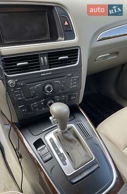 Внедорожник / Кроссовер Audi Q5 2012 в 