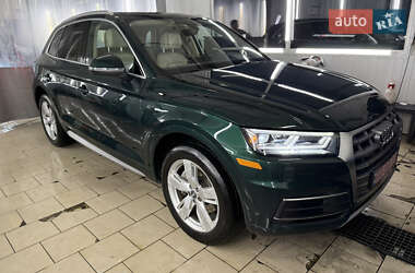 Позашляховик / Кросовер Audi Q5 2017 в Львові