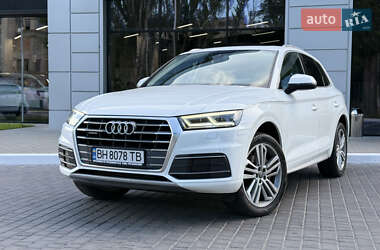 Позашляховик / Кросовер Audi Q5 2017 в Одесі