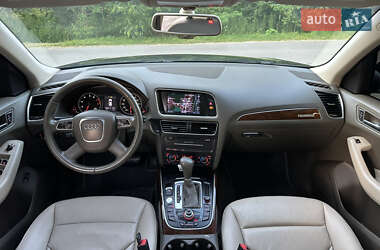 Позашляховик / Кросовер Audi Q5 2011 в 