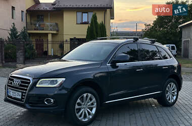 Внедорожник / Кроссовер Audi Q5 2015 в 