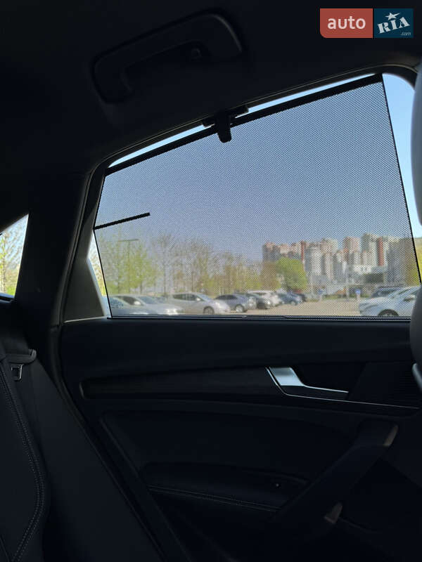 Внедорожник / Кроссовер Audi Q5 2023 в Киеве