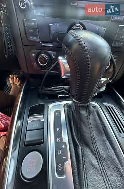 Внедорожник / Кроссовер Audi Q5 2011 в 