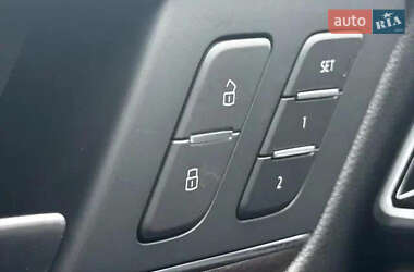 Внедорожник / Кроссовер Audi Q5 2023 в 