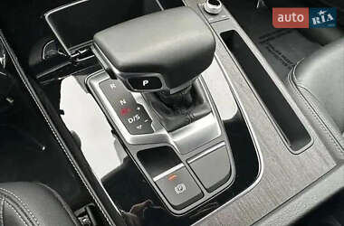 Внедорожник / Кроссовер Audi Q5 2023 в 