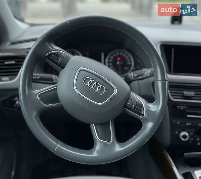 Внедорожник / Кроссовер Audi Q5 2015 в Львове