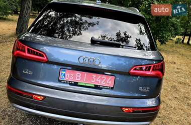 Внедорожник / Кроссовер Audi Q5 2018 в 