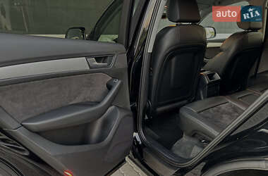 Позашляховик / Кросовер Audi Q5 2013 в 