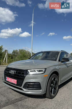 Внедорожник / Кроссовер Audi Q5 2019 в 