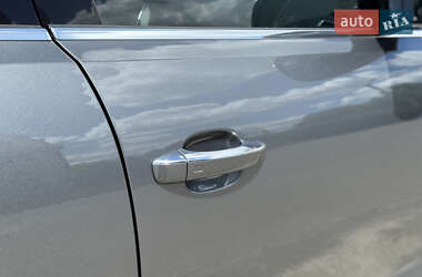 Внедорожник / Кроссовер Audi Q5 2015 в 