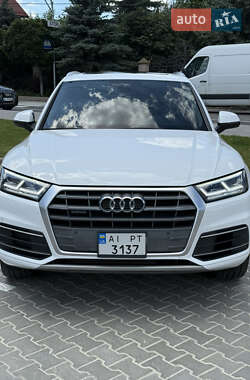 Внедорожник / Кроссовер Audi Q5 2020 в Киеве