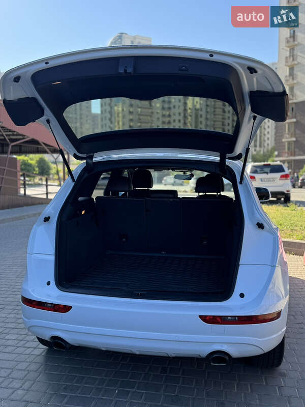 Внедорожник / Кроссовер Audi Q5 2016 в Одессе