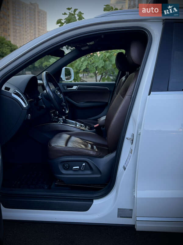 Внедорожник / Кроссовер Audi Q5 2016 в Одессе