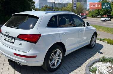 Внедорожник / Кроссовер Audi Q5 2015 в 