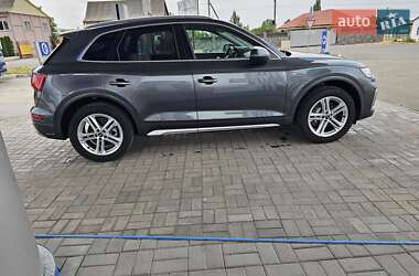 Внедорожник / Кроссовер Audi Q5 2020 в 
