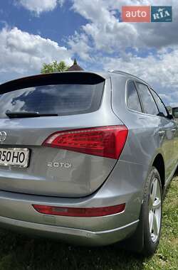 Внедорожник / Кроссовер Audi Q5 2011 в 