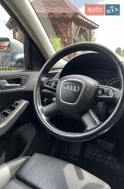 Внедорожник / Кроссовер Audi Q5 2011 в 