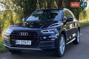 Внедорожник / Кроссовер Audi Q5 2019 в 
