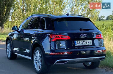 Внедорожник / Кроссовер Audi Q5 2019 в 