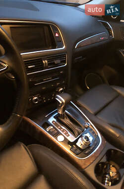 Внедорожник / Кроссовер Audi Q5 2013 в 