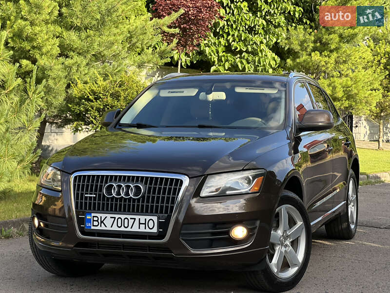 Позашляховик / Кросовер Audi Q5 2010 в Рівному