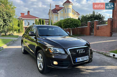 Внедорожник / Кроссовер Audi Q5 2010 в 