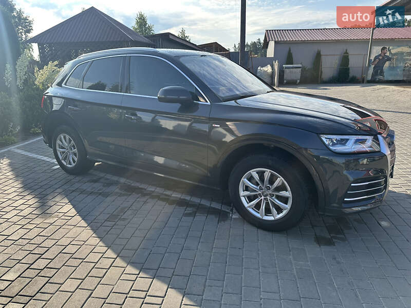Позашляховик / Кросовер Audi Q5 2017 в Олевську фото 5 Позашляховик / Кросовер Audi Q5 2017 в Олевську