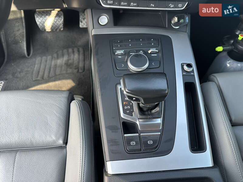Позашляховик / Кросовер Audi Q5 2017 в Олевську фото 14 Позашляховик / Кросовер Audi Q5 2017 в Олевську