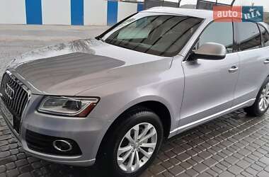 Позашляховик / Кросовер Audi Q5 2015 в 