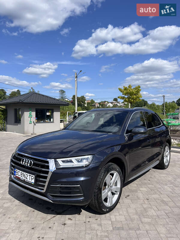Позашляховик / Кросовер Audi Q5 2019 в Львові