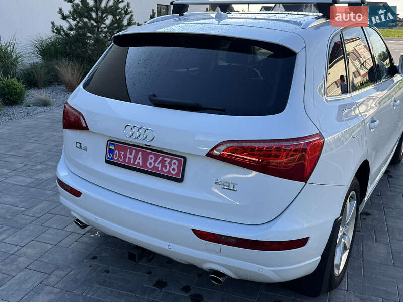 Позашляховик / Кросовер Audi Q5 2011 в Луцьку