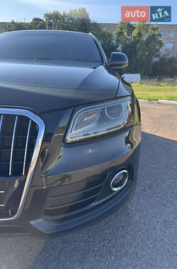 Внедорожник / Кроссовер Audi Q5 2013 в 