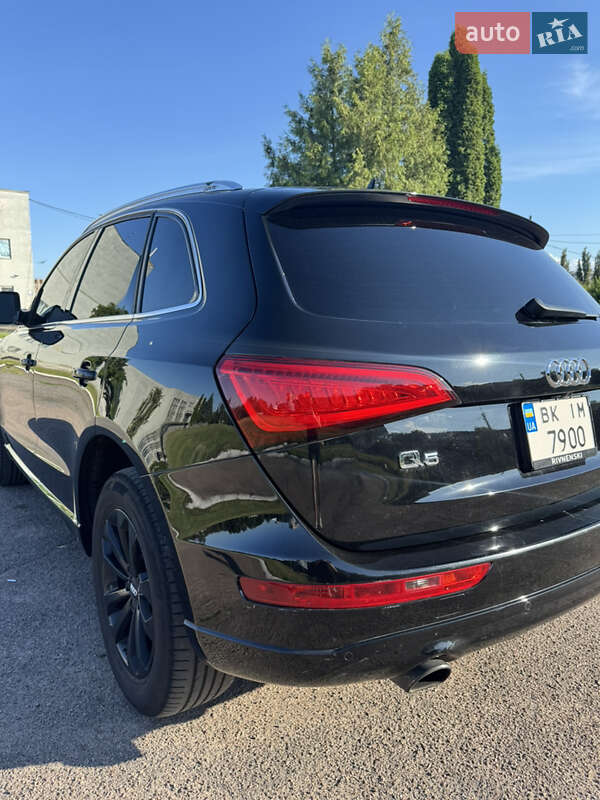 Позашляховик / Кросовер Audi Q5 2013 в Рівному