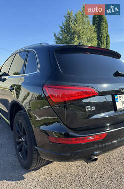 Внедорожник / Кроссовер Audi Q5 2013 в 