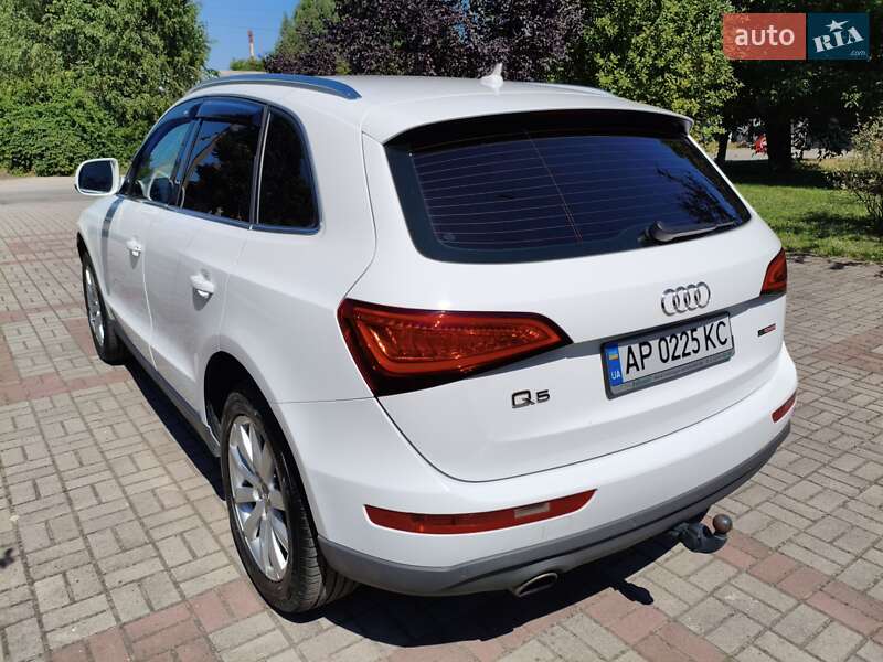Позашляховик / Кросовер Audi Q5 2012 в Запоріжжі