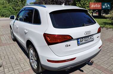 Внедорожник / Кроссовер Audi Q5 2012 в 