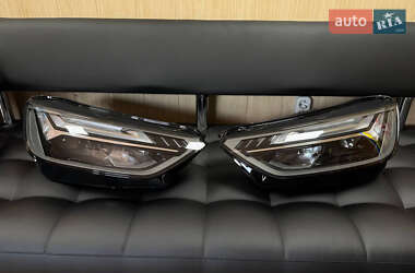 Внедорожник / Кроссовер Audi Q5 2021 в 