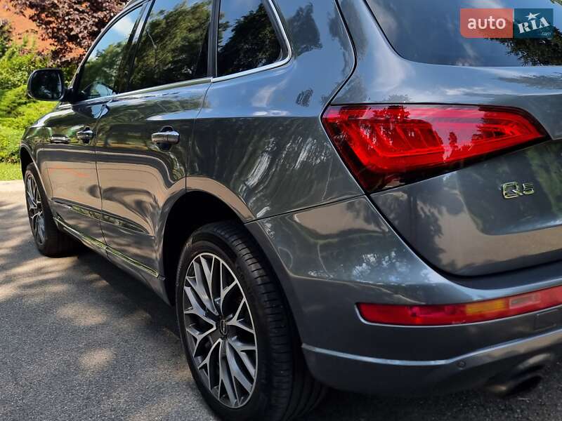 Внедорожник / Кроссовер Audi Q5 2014 в Киеве