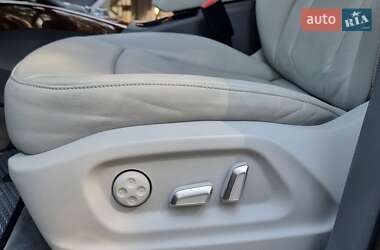 Позашляховик / Кросовер Audi Q5 2014 в 