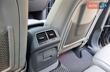 Позашляховик / Кросовер Audi Q5 2014 в 