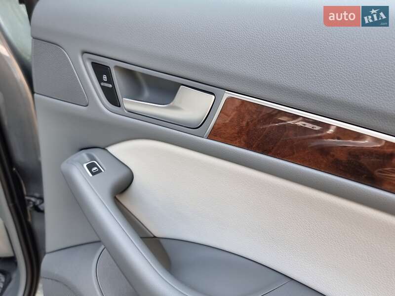 Внедорожник / Кроссовер Audi Q5 2014 в Киеве