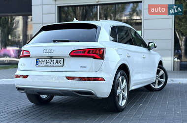 Внедорожник / Кроссовер Audi Q5 2019 в 