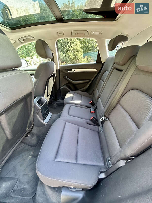 Внедорожник / Кроссовер Audi Q5 2013 в Харькове