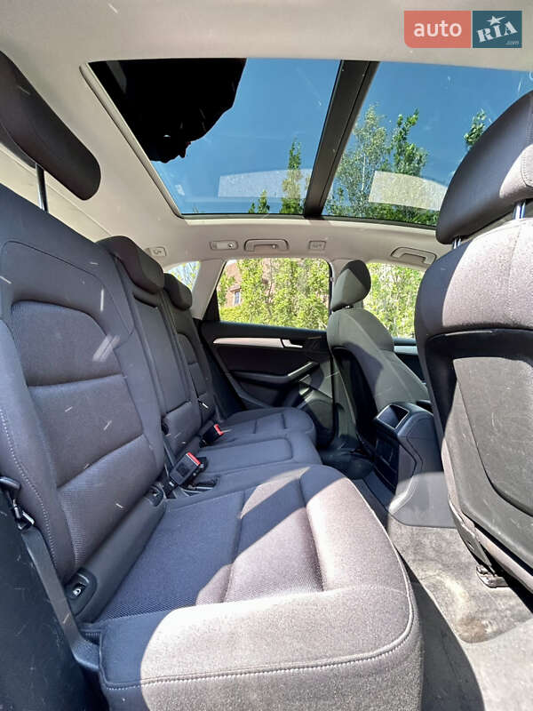 Внедорожник / Кроссовер Audi Q5 2013 в Харькове
