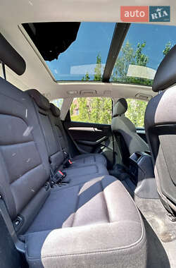 Внедорожник / Кроссовер Audi Q5 2013 в 