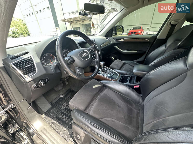 Внедорожник / Кроссовер Audi Q5 2013 в Киеве