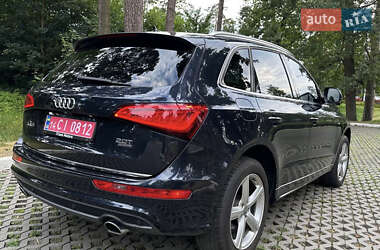 Позашляховик / Кросовер Audi Q5 2016 в 
