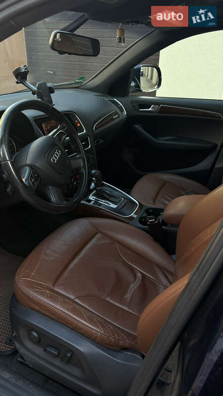 Позашляховик / Кросовер Audi Q5 2010 в Коломиї