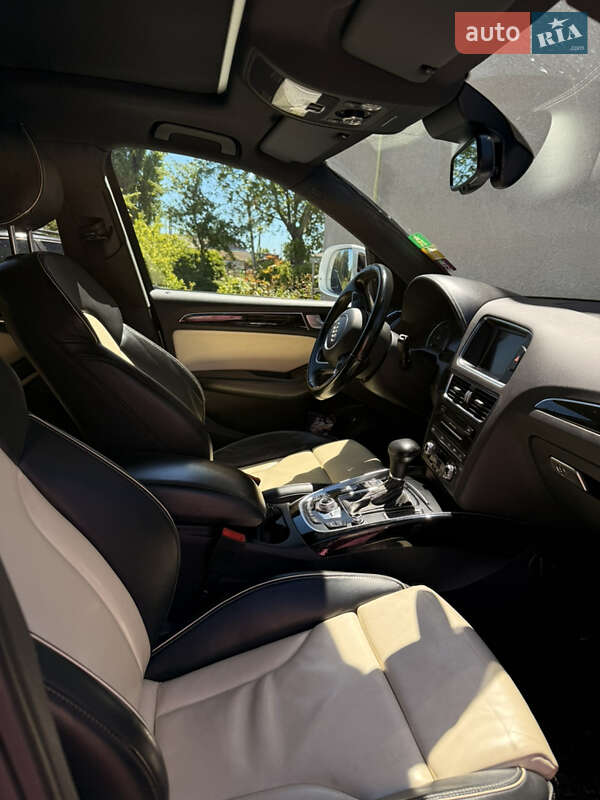 Внедорожник / Кроссовер Audi Q5 2013 в Луцке
